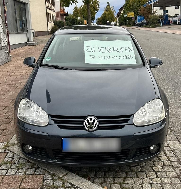 Blau Gebraucht 2006 VW Golf V Kleinwagen | 1.900 € (Superpreis) - Bild 1/4