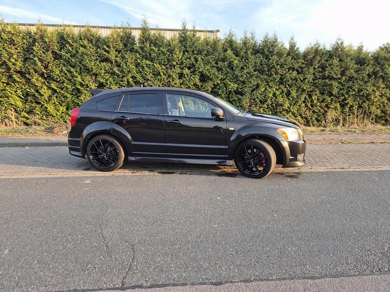 Gebraucht Dodge Caliber 295 PS (216 kW) 2010 Schwarz Kleinwagen