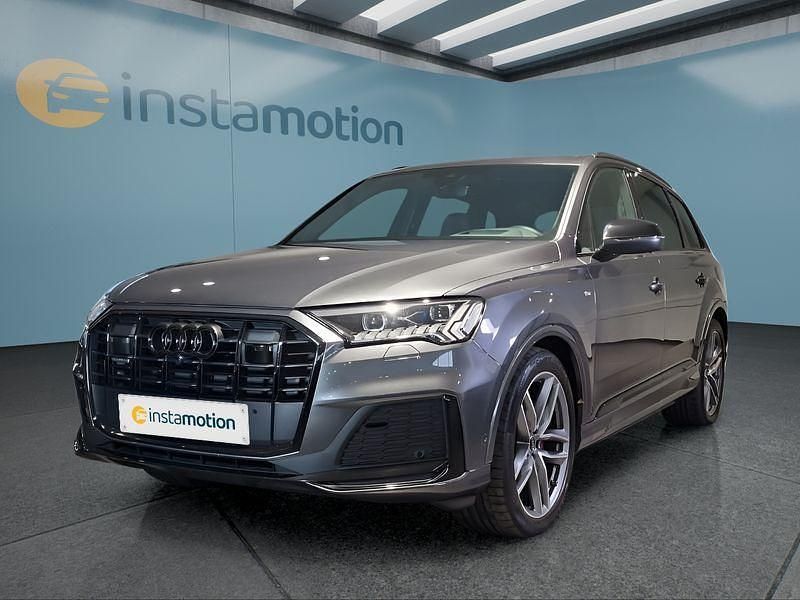 Grau Gebraucht 2023 Audi Q7 SUV | 66.549 € (Etwas zu teuer) - Bild 1/4