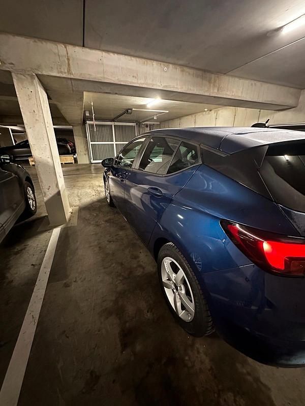 Gebraucht Opel Astra Edition 131 PS (96 kW) 2020 Blau Limousine