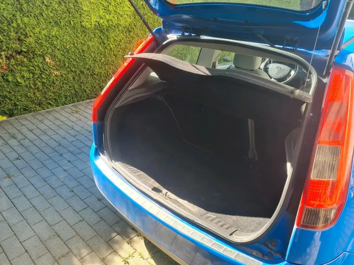 Usata Ford Fiesta 2003 Utilitaria
