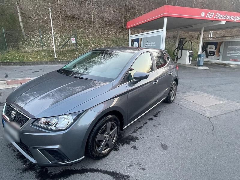 Gebraucht Seat Ibiza 75 PS (55 kW) 2024 Grau Kleinwagen