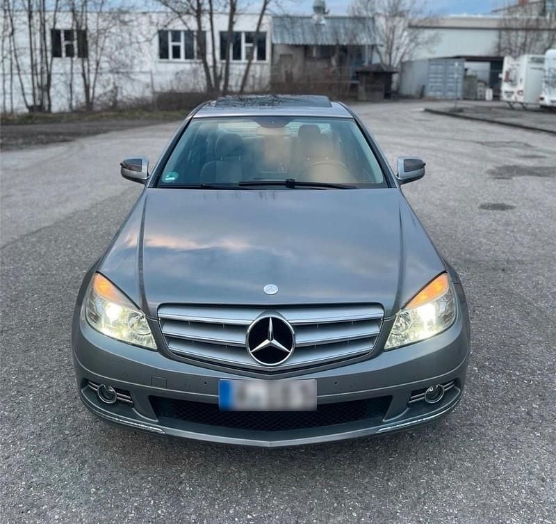 Gebraucht Mercedes C230 204 PS (150 kW) 2007 Grau Limousine
