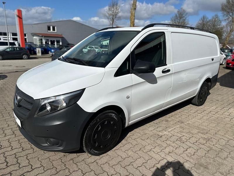 Second-hand Mercedes Vito 163 CP (119 kW) 2019 Alb Van
