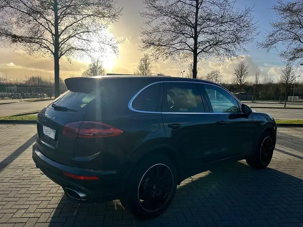 Gebraucht Porsche Cayenne 262 PS (192 kW) 2016 Schwarz SUV