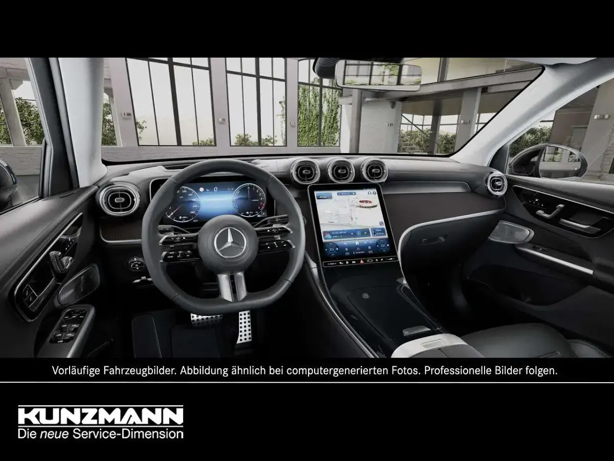 Second-hand Mercedes GLC300e AMG 197 CP (144 kW) 2025 Negru SUV