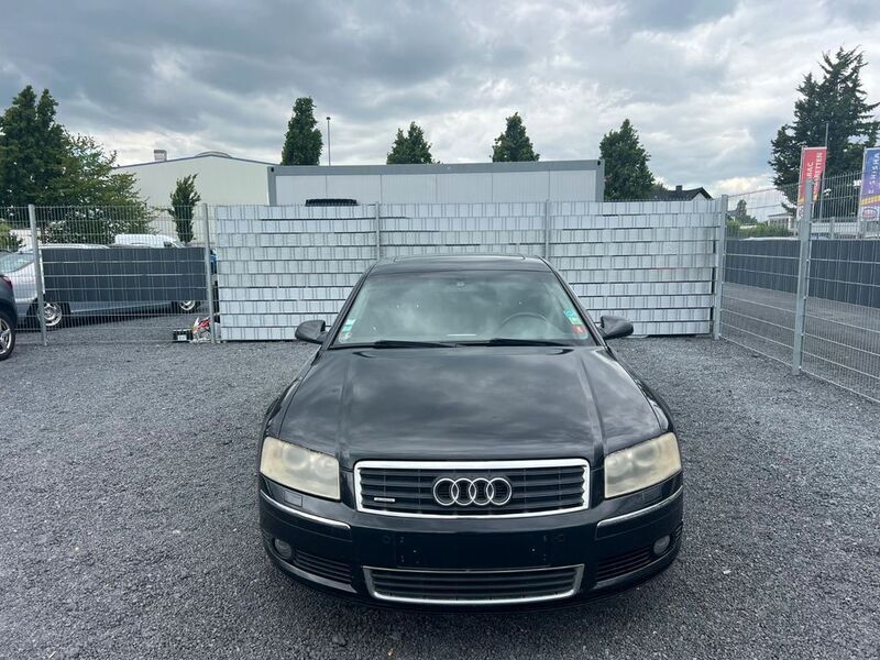 Schwarz Gebraucht 2003 Audi A8 Sport Limousine | 2.950 € (Guter Preis) - Bild 1/4
