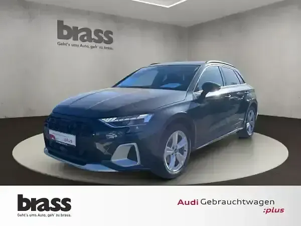 Gebraucht Audi A3 Ambiente 150 PS (110 kW) 2025 Limousine