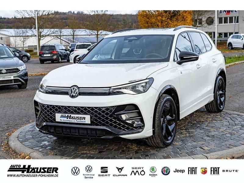 Pure white Gebraucht 2025 VW Tiguan R-line SUV | 47.975 € (Teuer) - Bild 1/4