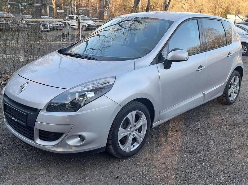 Usata Renault Scénic III Dynamique 131 CV (96 kW) 2010 Grigio Monovolume