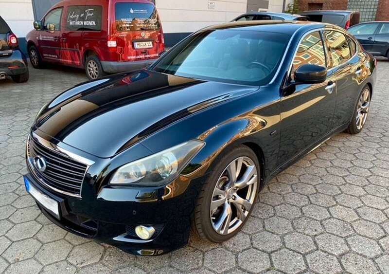 Schwarz Gebraucht 2011 Infiniti M37 Limousine | 13.290 € - Bild 1/4