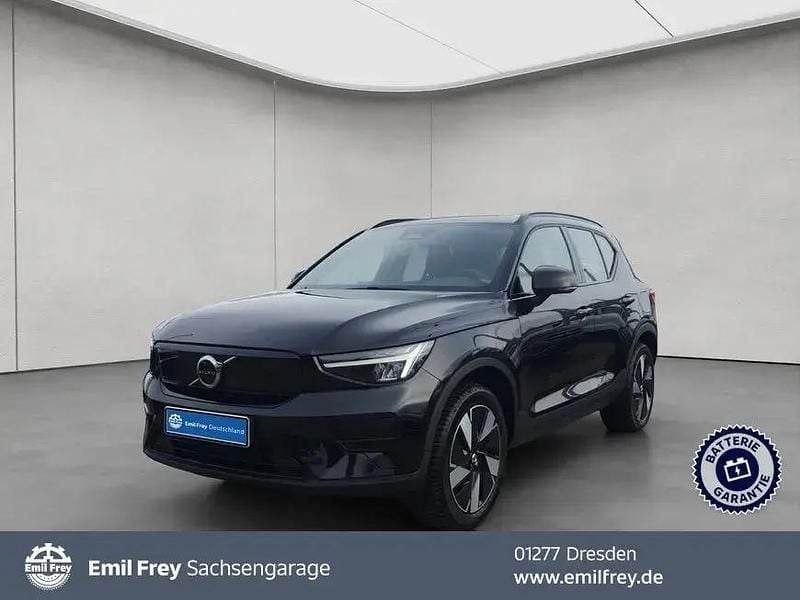 Onyx black metallic Gebraucht 2024 Volvo XC40 Plus SUV | 36.990 € (Guter Preis) - Bild 1/4