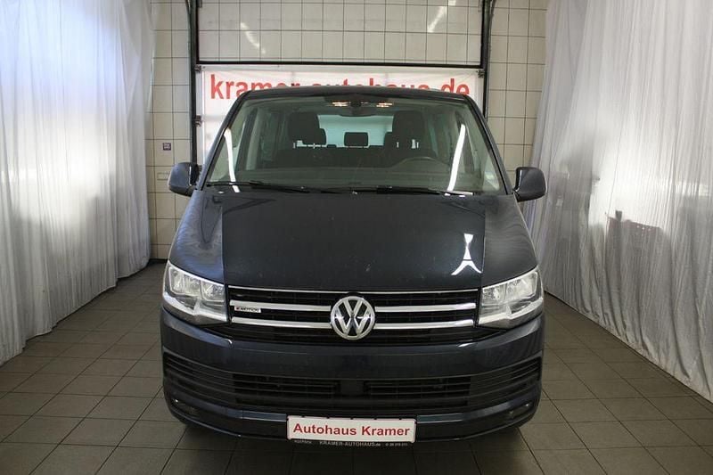 Gebraucht VW Multivan Comfortline 150 PS (110 kW) 2017 Blau Van