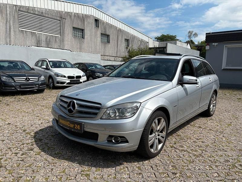 Silber Gebraucht 2008 Mercedes C220 Avantgarde Kombi | 3.450 € (Guter Preis) - Bild 1/4