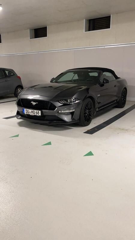 Grau Gebraucht 2020 Ford Mustang GT Cabrio | 41.500 € (Fairer Preis) - Bild 1/3