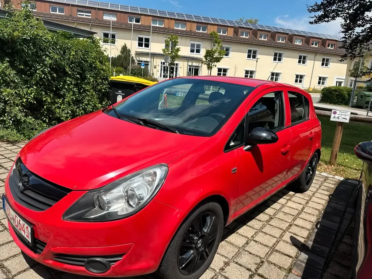 Gebraucht Opel Corsa 90 PS (66 kW) 2009 Rot Kleinwagen