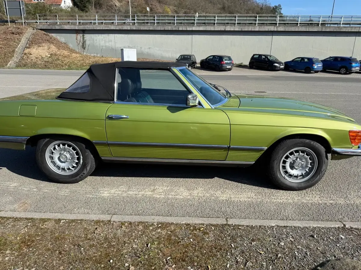 Gebraucht Mercedes SL350 194 PS (142 kW) 1978 Grün Cabrio
