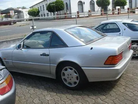 Gebraucht Mercedes S500 320 PS (235 kW) 1993 Silber Limousine