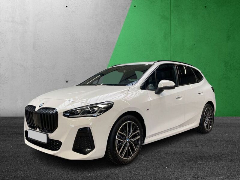Weiß Gebraucht 2024 BMW 223 Active Tourer M Sport Van / Kleinbus | 37.990 € (Guter Preis) - Bild 1/4