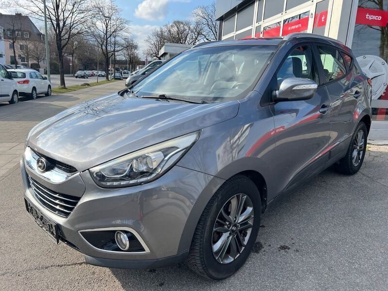 Grau Gebraucht 2014 Hyundai ix35 Comfort SUV | 5.900 € (Superpreis) - Bild 1/4