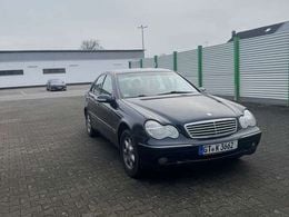 Mercedes C200