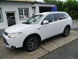 Mitsubishi Outlander P-HEV