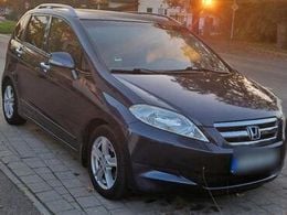 Honda FR-V