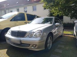 Mercedes C200