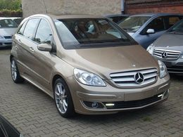 Mercedes B200