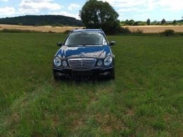 Mercedes 320