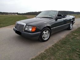 Mercedes E300