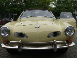 VW Karmann Ghia