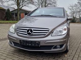 Mercedes B200