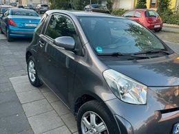 Toyota iQ