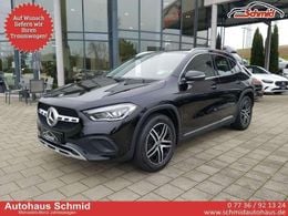 Mercedes GLA220