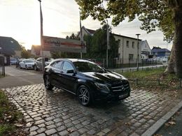 Mercedes GLA220