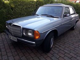 Mercedes E230