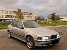 BMW 523