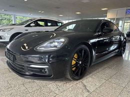 Porsche Panamera 4S