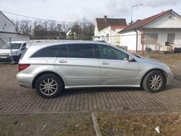 Mercedes R320