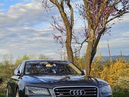 Audi S8