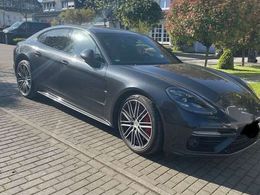 Porsche Panamera Turbo