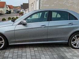 Mercedes E200