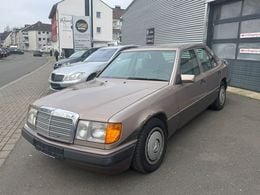 Mercedes E200