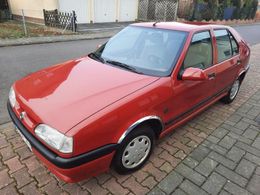 Renault 19