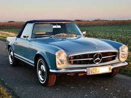 Mercedes W113