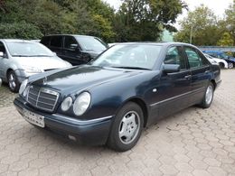 Mercedes E230