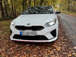 Kia ProCeed GT