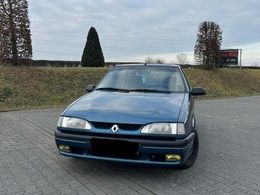 Renault 19