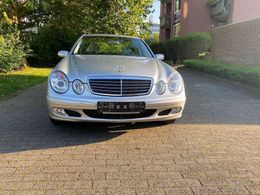 Mercedes E200